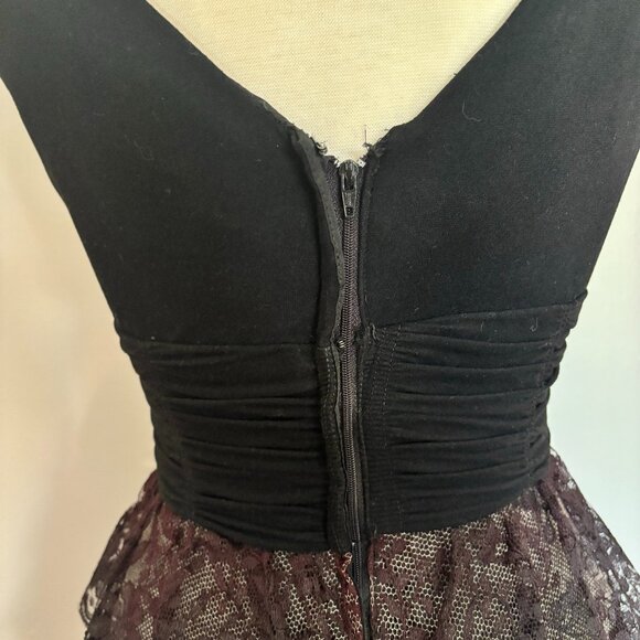 Vintage 1950 Lace and Velvet Holiday Prom Special Occasion Dress  Small - Picture 4 of 16